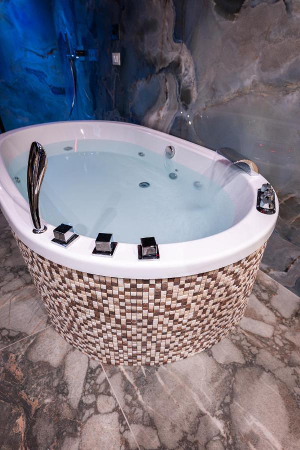 Garda Fantasy Paradise Silver O Gold Ντεζεντσάνο ντελ Γκάρντα Εξωτερικό φωτογραφία